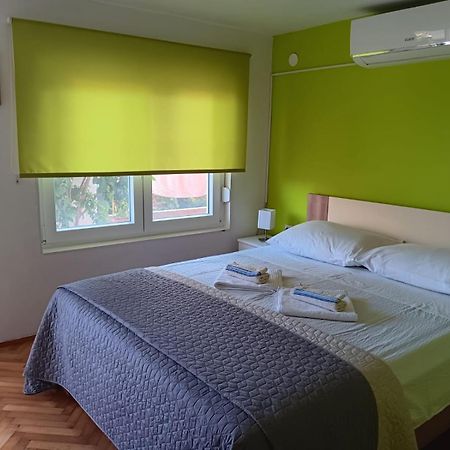 Apartman Tisno Appartement Buitenkant foto