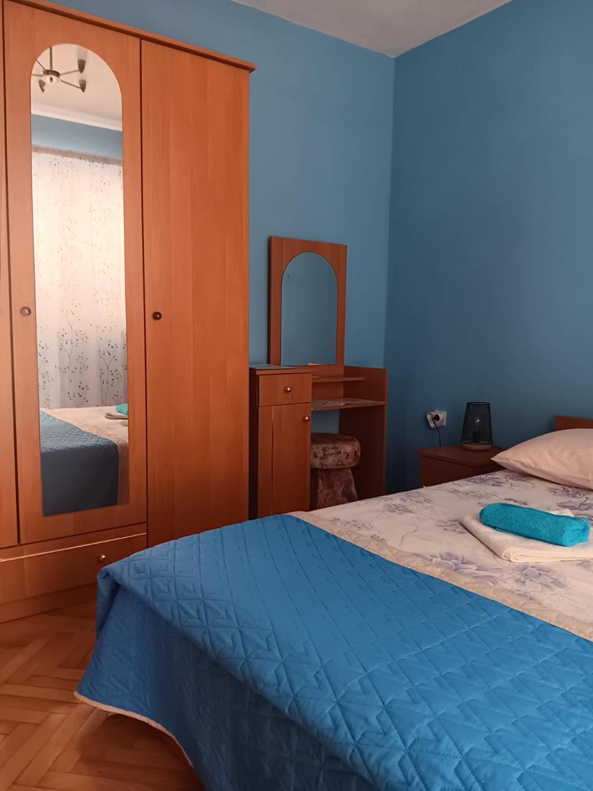 Apartman Tisno Buitenkant foto