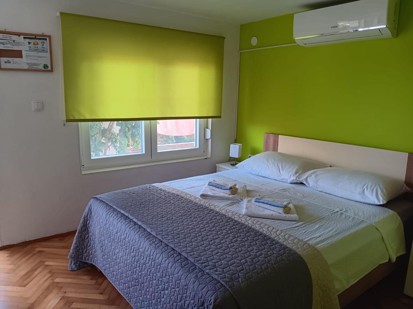 Apartman Tisno Buitenkant foto