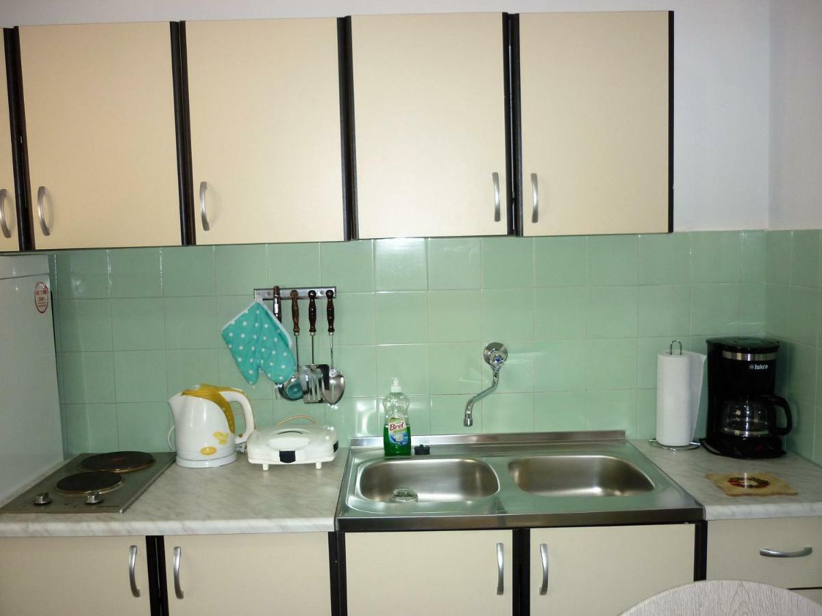 Apartman Tisno Appartement Buitenkant foto