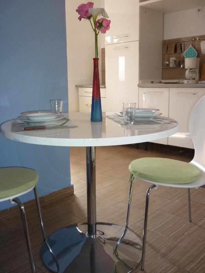 Apartman Tisno Buitenkant foto